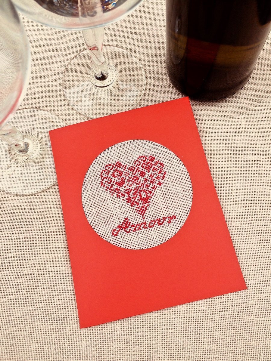 Amour Valentine Heart Petit Point Card