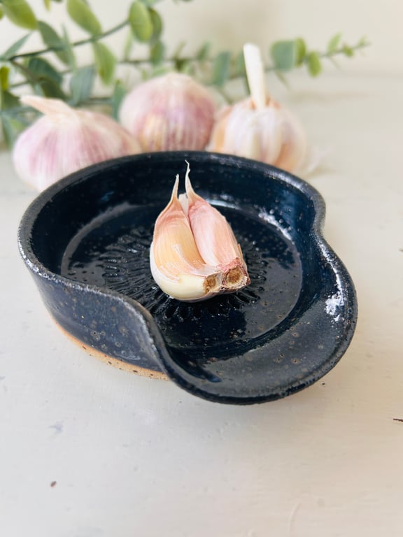 Spoon Rest and Garlic Plate