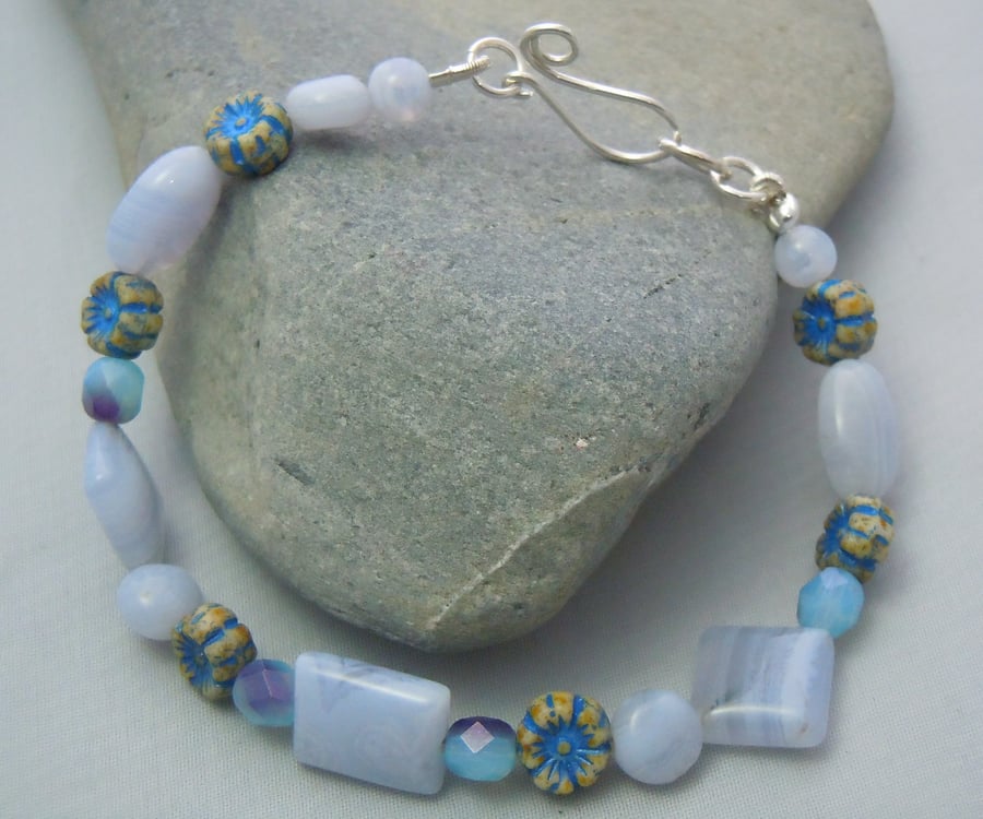 Sterling Silver, semiprecious Blue Lace Agate bracelet