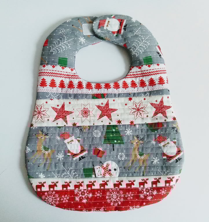Christmas Patchwork bib, quilted, patchwork Bib, Reversible bib, father Xmas 