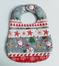 Baby bib, Christmas Patchwork bib, quilted, patchwork Bib, Reversible bib - Image 1