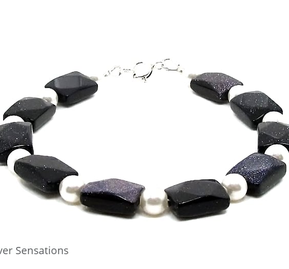 Sparkly Navy Blue Goldstone & White Swarovski Pearls Bracelet