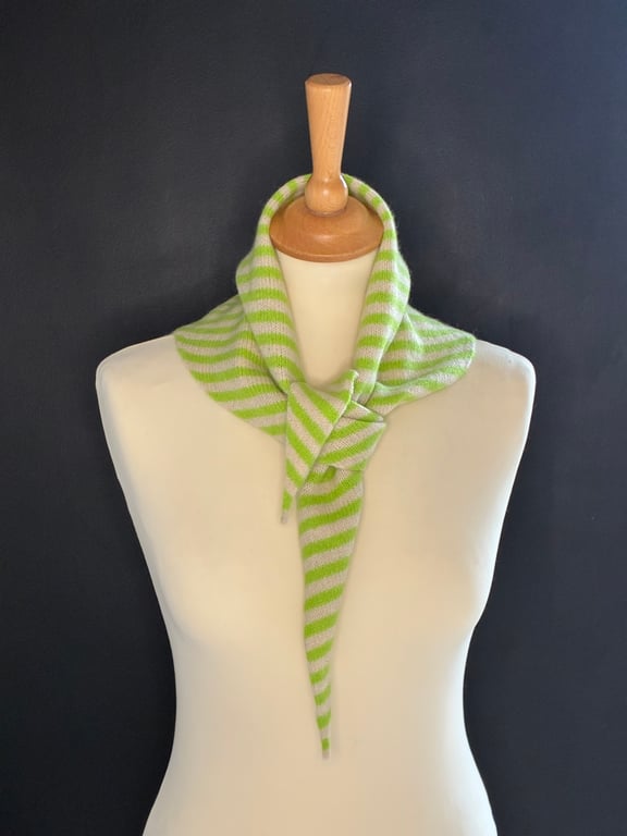Triangle Scarf - Luscious Lime & Cream