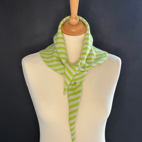 Triangle Scarf - Luscious Lime & Cream