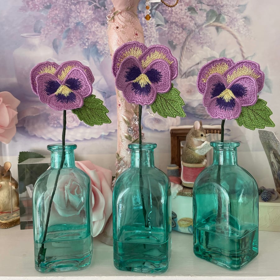 Home - Lace Pansy in a Aqua Bottle by Carolee Crafts PB7 - 0012