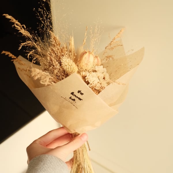 Medium Dried Flower Bouquet