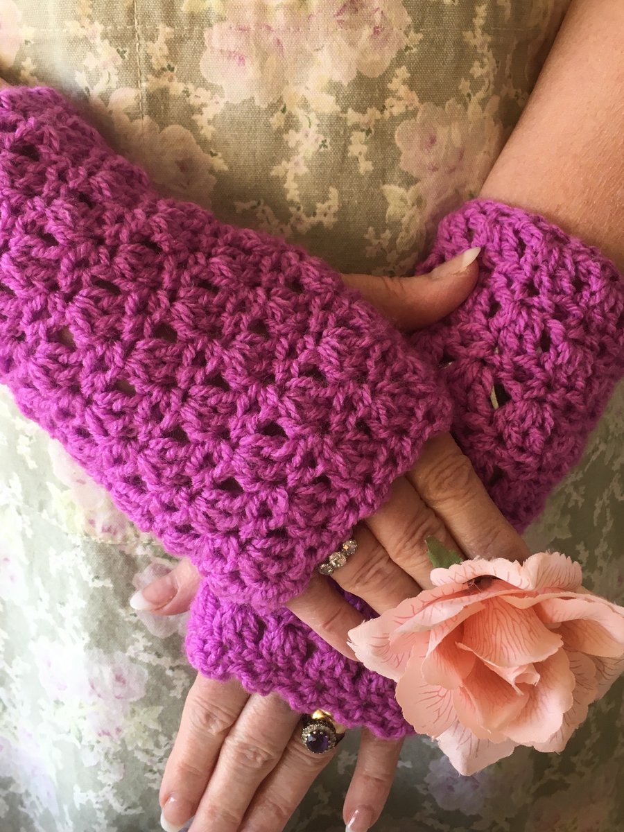Posy Fingerless Gloves PS03