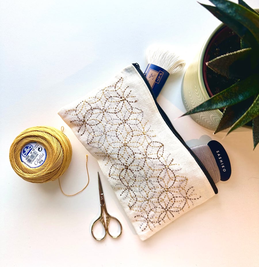 Sashiko Embroidered Pouch Kit, Learn 3 Sashiko Designs, Stick & Stitch Pattern