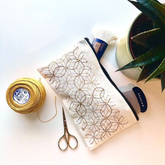 Sashiko Embroidered Pouch Kit, Learn 3 Sashiko Designs, Stick & Stitch Pattern