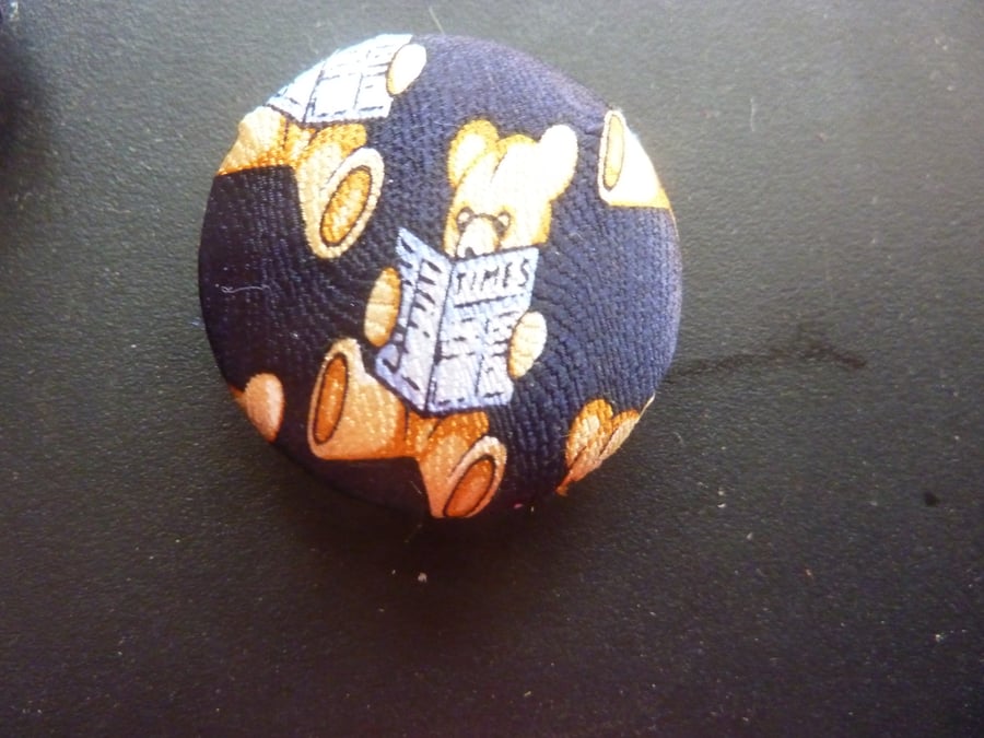 2 Silk Buttons Teddy Bear Reading TIMES Newspaper 1.25ins 3cms 