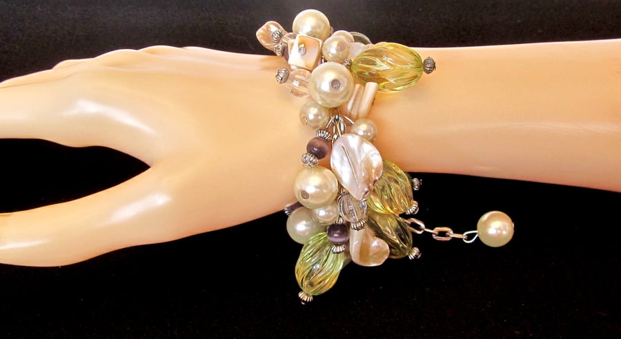 Cream Mother of Pearl Bracelet, Glass Pearls, Green Spiral Glass & Purple Agate 