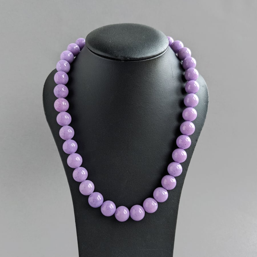 Chunky Light Purple Necklace - Lavender Beaded Necklace - Pastel Stone Jewellery