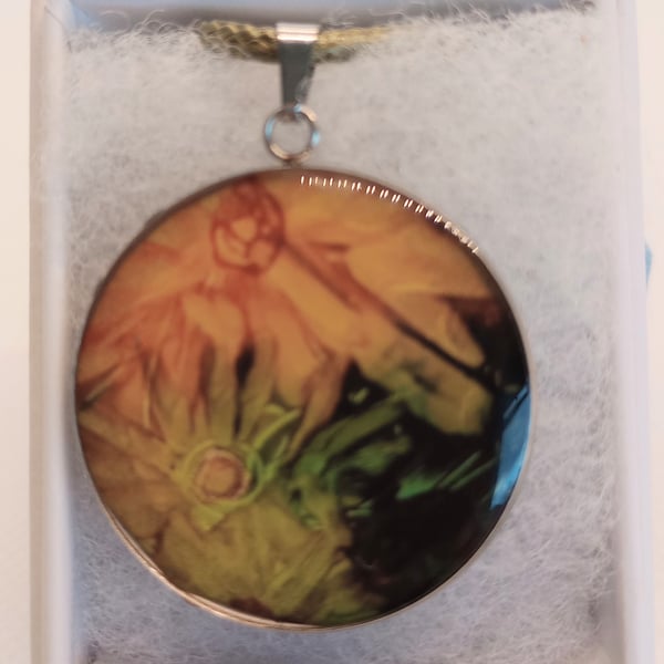 Resin pendant 