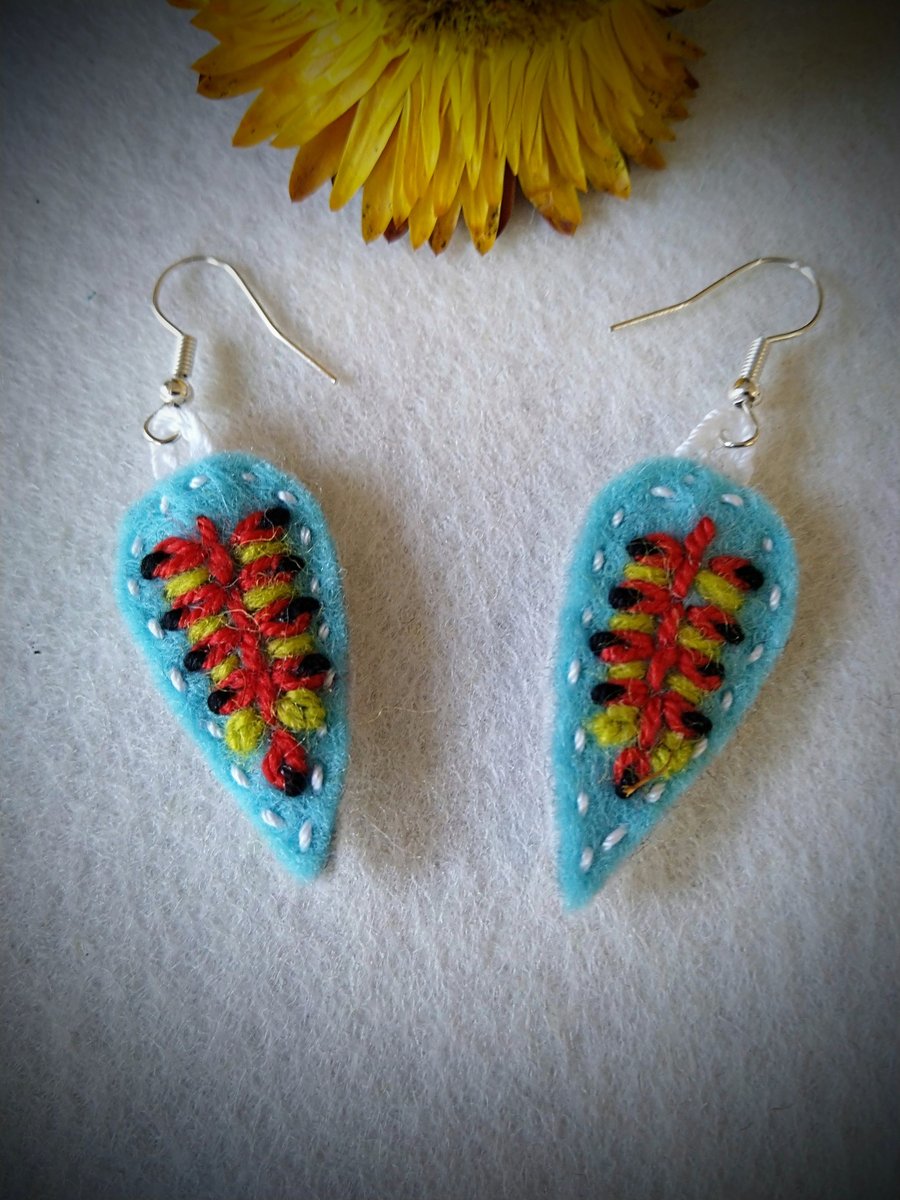 Hand embroidered pure wool felt earrings 