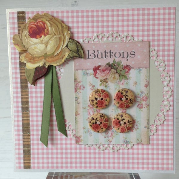 Button and gingham card (pink) PB15