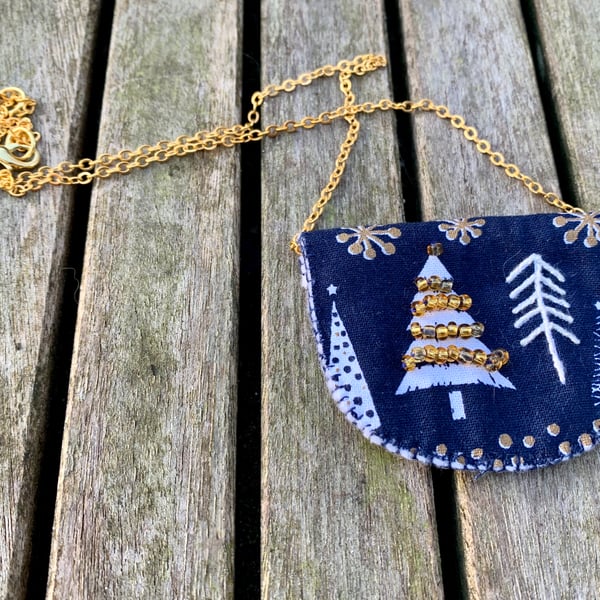 Dark blue and white christmas tree necklace