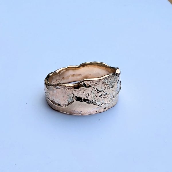 Solid 9 Carat Gold HALLMARKED Band Textured Ring