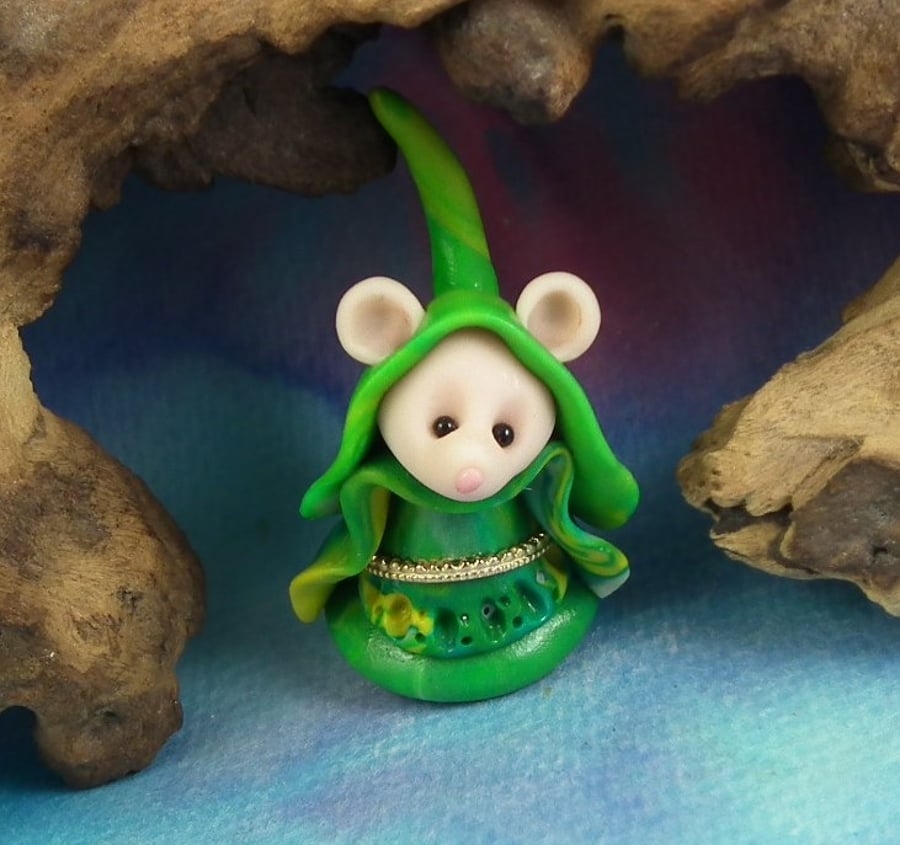 Spring Sale ... Downland Mouse 'Myrriam' OOAK Sculpt Ann Galvin