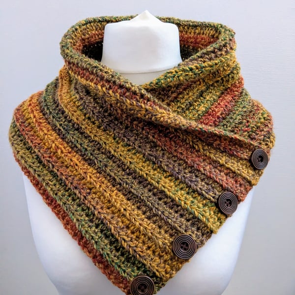 Crochet cowl