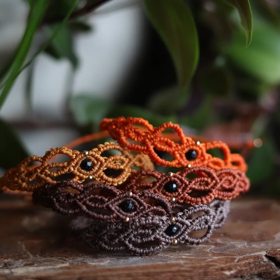 Macrame bracelet with tourmaline , autumn vibe 
