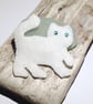 Snowy White Cat Felt Brooch - UK Free Post - Image 2