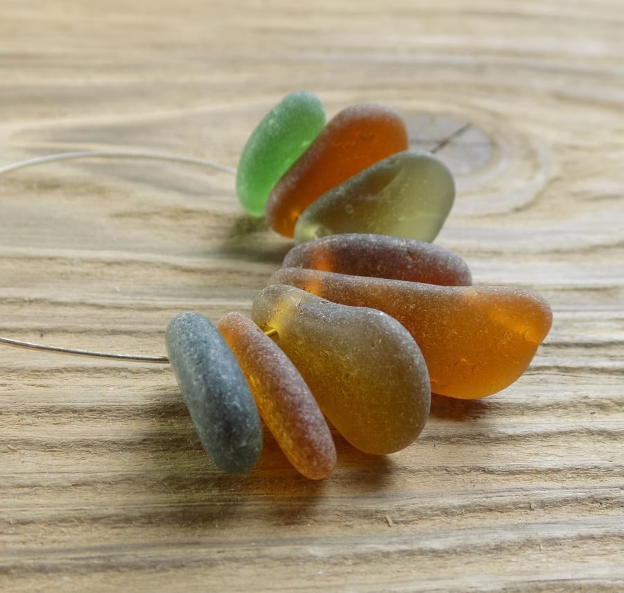 8 Natural sea glass beads,top drilled, chunkies ,supplies (91)