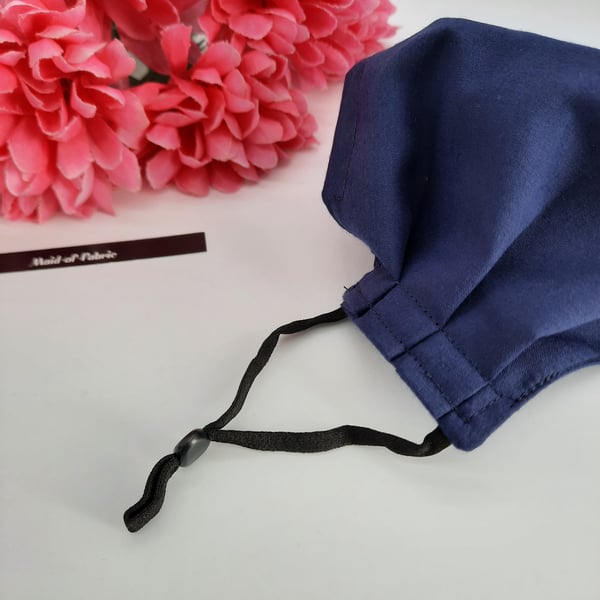 Face mask,  small,  navy, 3 layer, nose wire,  adjustable.  