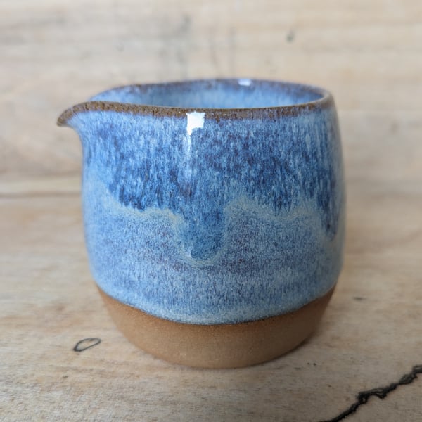 Bigger diddy pale blue toasted jug