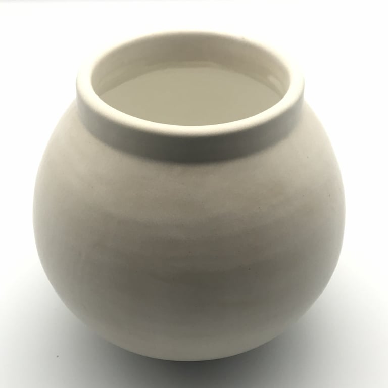 White moon jar, vase handmade pottery