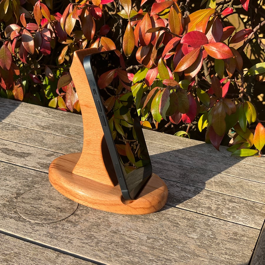 Sculptured Phone Stand (WPS23)