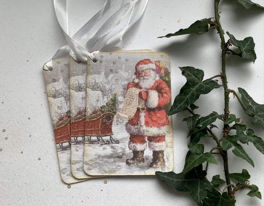 CHRISTMAS GIFT TAGS ( pack of 3 ) 'Checking His List ' . Santa, St Nick 