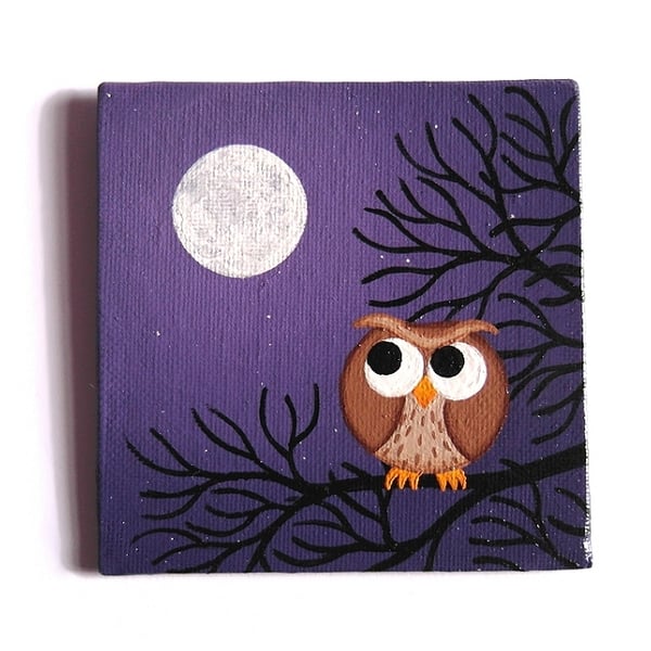 Owl Magnet - large painted fridge magnet with cute owl