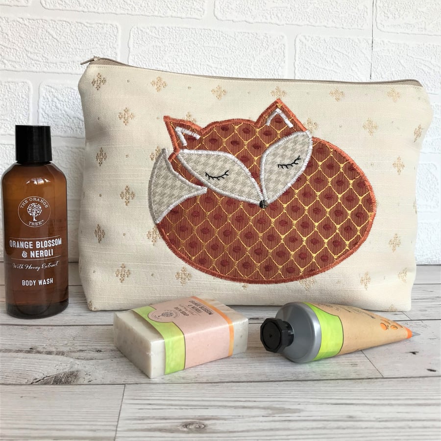 Sleepy Fox toiletry bag, wash bag - Cream with applique sleeping fox