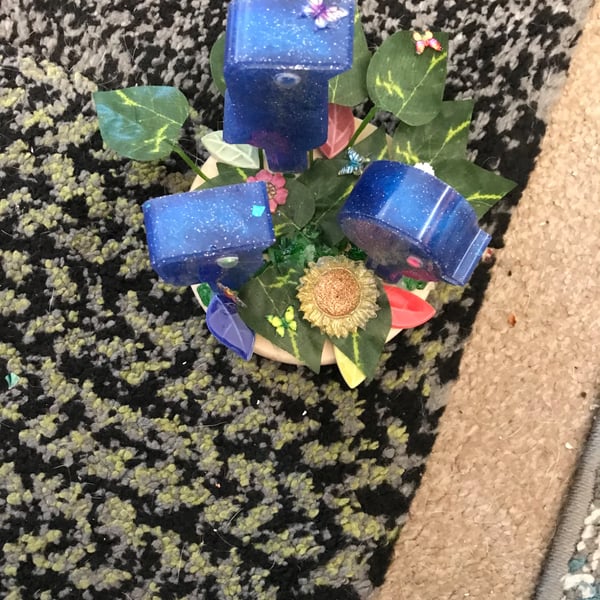 Blue birds on decorated wooden base  resin quirky blue birds