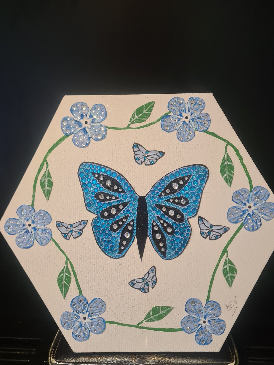 Bevsflowersandbutterflies