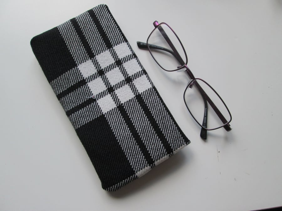 Tartan Glasses Case
