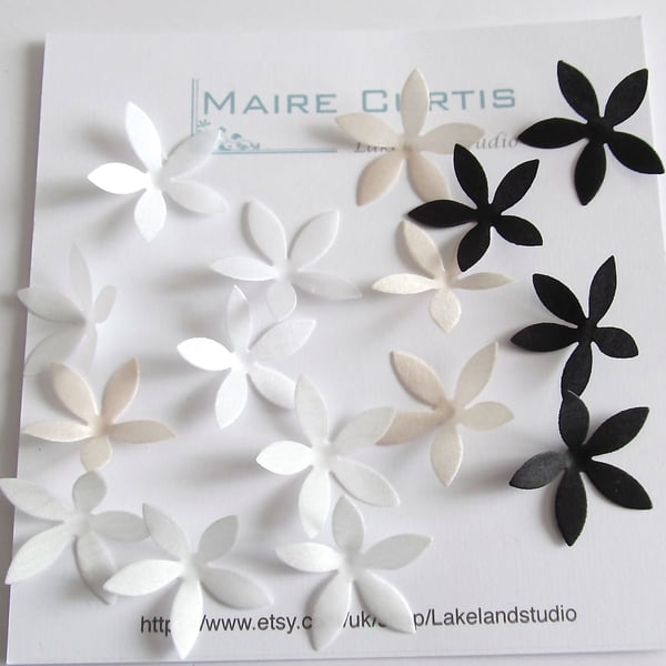 Hand Crafted Silk Satin Daisy flowers
