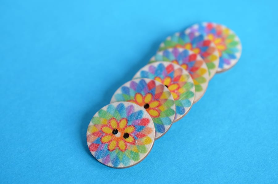 Wooden Mandala Patterned Buttons Rainbow Flower 6pk 25mm (M3)