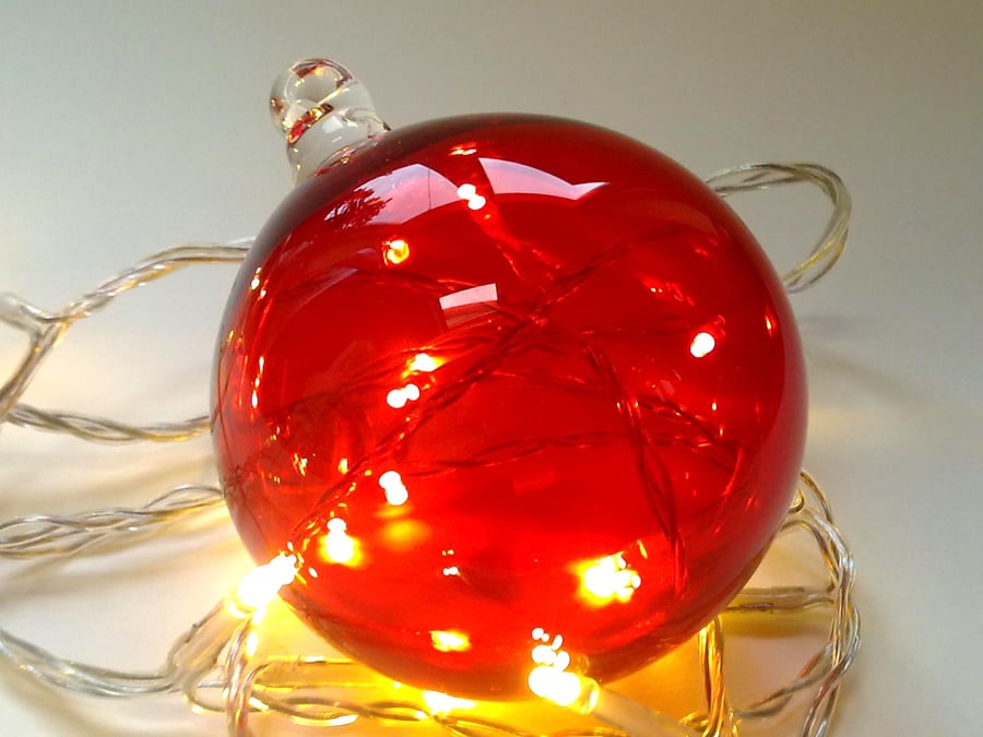 Chirstmas Red, Hand Blown Glass Bauble, Christmas Tree Decoration