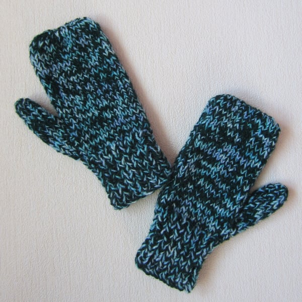 SALE Hand Knitted Child's Green Fleck Mittens % to Ukraine