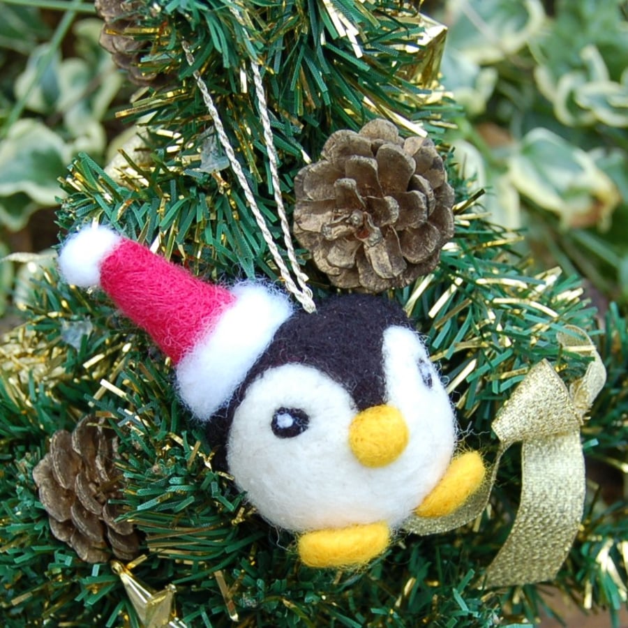  Xmas Bauble - penguin wearing a Santa hat - Christmas tree bauble