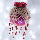Christmas bauble wine and champagne crochet lace vintage style, J3