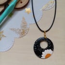 Hand painted Wooden daisy necklace 