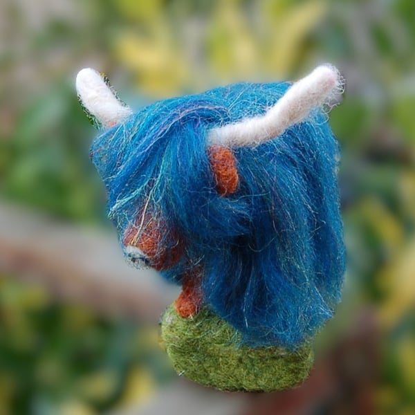 Needlefelt Highland Cow - Iridescent Blue coat