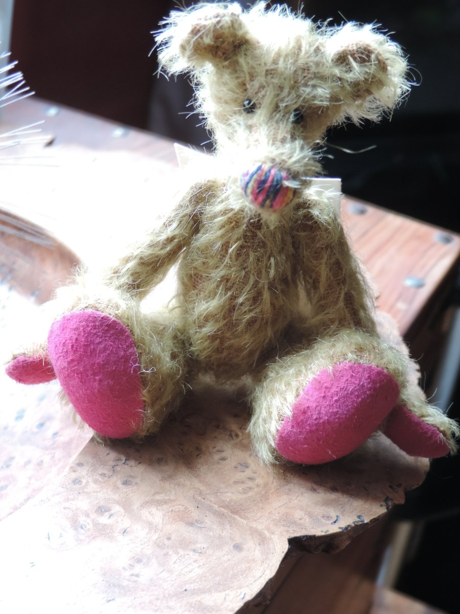 5.5" Hand made Teddy Bear. Collectors Item