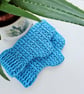 Gift Set - Hiking Mitts & Boot Cuffs, Blue & Cream - Image 4