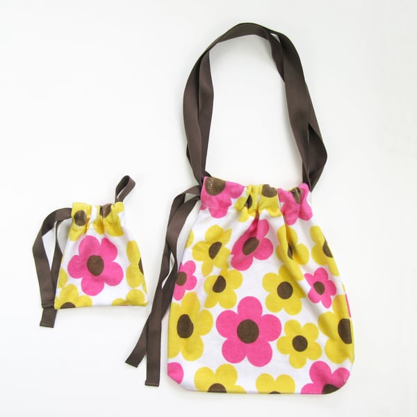 One-of-a-kind Retro Summer Beach Bag Set, Towelling Yellow and Pink Flower Print