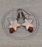 Cream howlite star and goldstone bead earrings with copper ear wires - Image 6