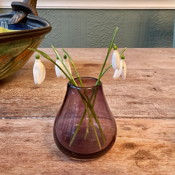 Purple Victorian Snowdrop Vase