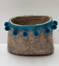 Funky felted plant pot holder. - Image 1